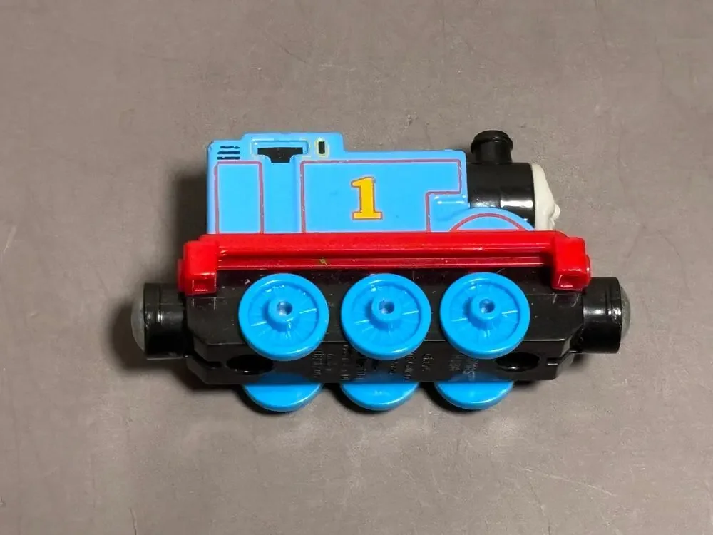 Thomas the Train Take N Play Metal Diecast 2013 Gullane Mattel Magnetic